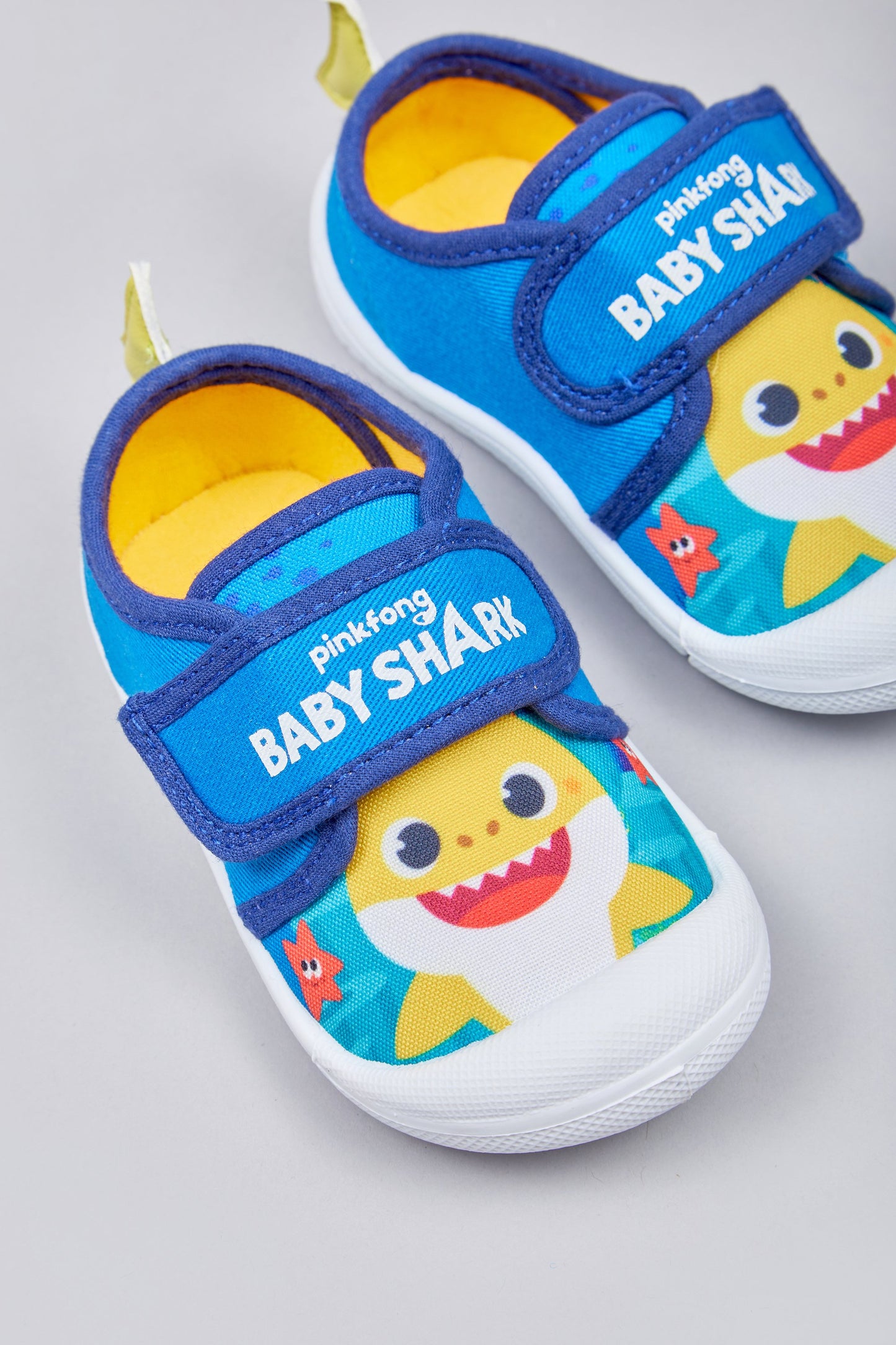 Toddlers/kids  Baby Shark Bumper Shoes